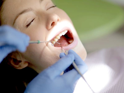 Dental Implant VS. Dental Bridge